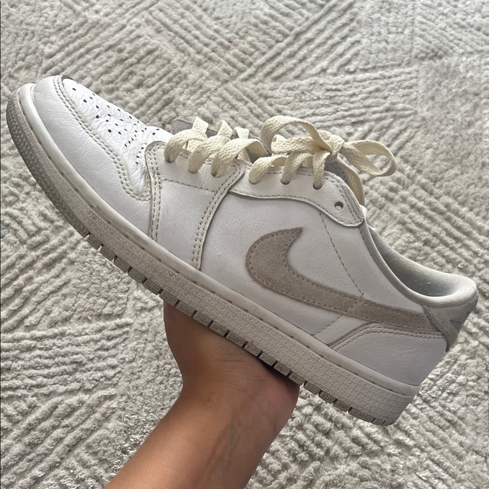 Men’s Jordan 1 Low OG Neutral Grey Sneakers